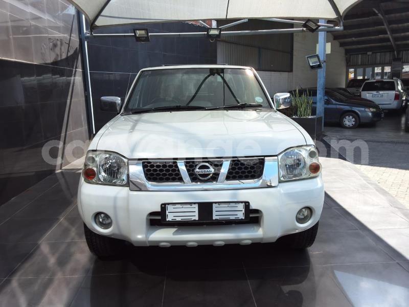 Big with watermark nissan hardbody omaheke gobabis 25126