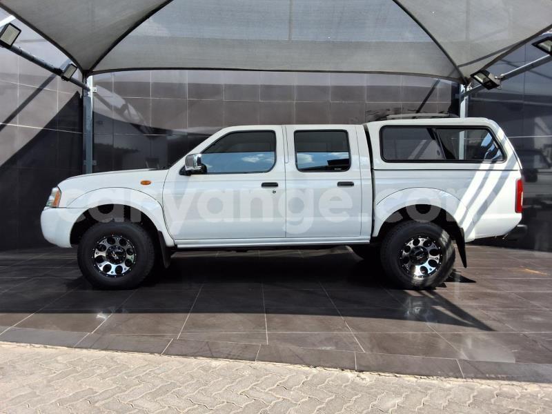 Big with watermark nissan hardbody omaheke gobabis 25126