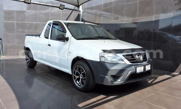 Buy Used Nissan NV200 White Car in Gobabis in Omaheke Buy Used Nissan NV200 White Car in Gobabis in Omaheke
