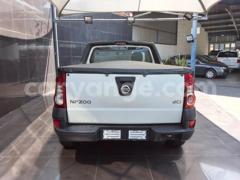 Big with watermark nissan nv200 omaheke gobabis 25127