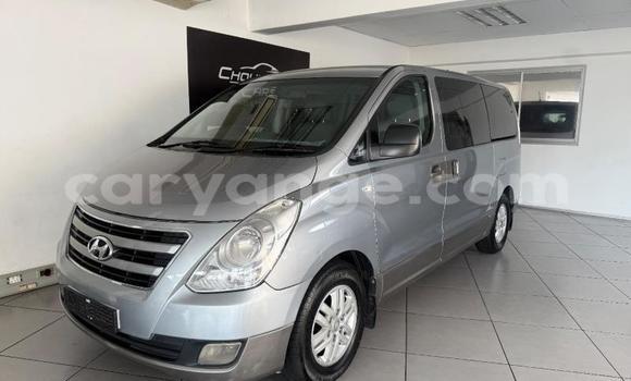 Acheter Occasion Voiture Hyundai H1 Gris à Gobabis, Omaheke Acheter Occasion Voiture Hyundai H1 Gris à Gobabis, Omaheke