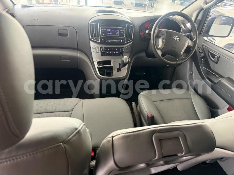 Big with watermark hyundai h1 omaheke gobabis 25134