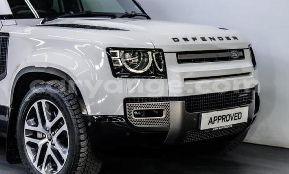 Acheter Occasion Voiture Land Rover Defender Blanc à Gobabis, Omaheke Acheter Occasion Voiture Land Rover Defender Blanc à Gobabis, Omaheke