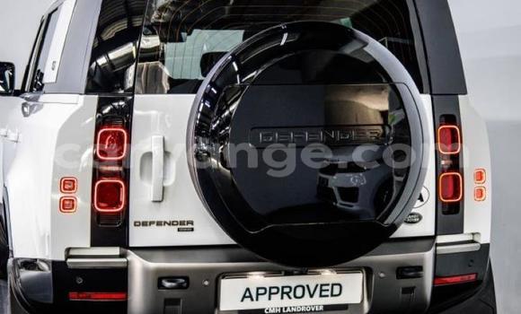 Acheter Occasion Voiture Land Rover Defender Blanc à Gobabis, Omaheke Acheter Occasion Voiture Land Rover Defender Blanc à Gobabis, Omaheke