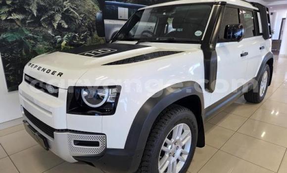 Buy Used Land Rover Defender White Car in Gobabis in Omaheke