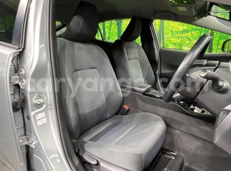 Big with watermark toyota prius namibia windhoek 25146