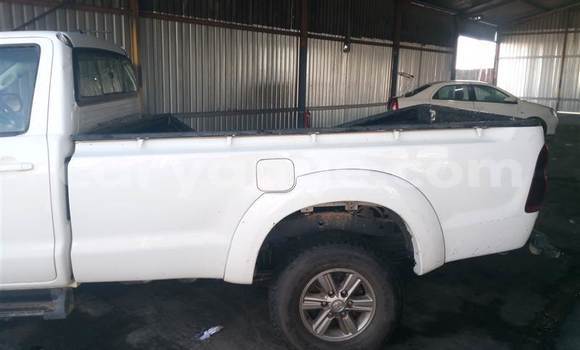 Buy Used Toyota Hilux White Car in Swakopmund in Namibia Buy Used Toyota Hilux White Car in Swakopmund in Namibia
