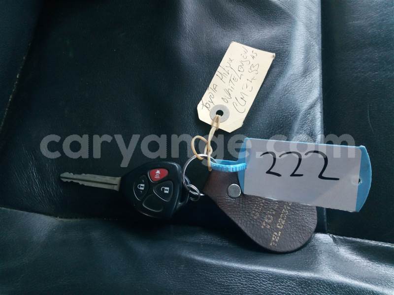 Big with watermark toyota hilux namibia swakopmund 25150