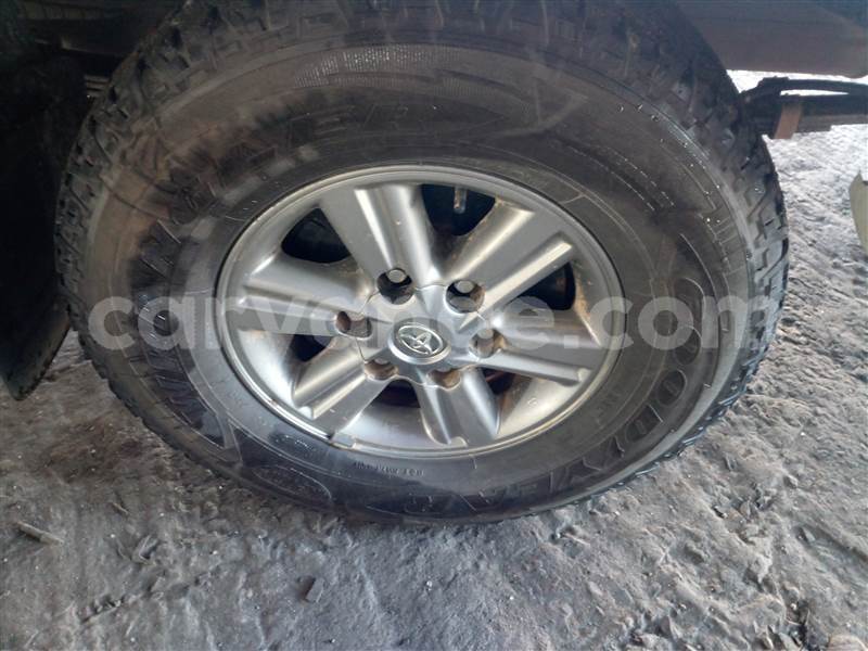 Big with watermark toyota hilux namibia swakopmund 25150