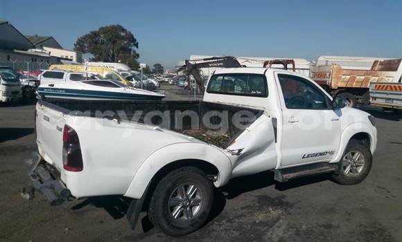 Buy Used Toyota Hilux White Car in Swakopmund in Namibia Buy Used Toyota Hilux White Car in Swakopmund in Namibia