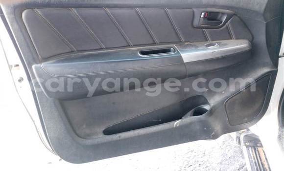 Buy Used Toyota Hilux White Car in Swakopmund in Namibia Buy Used Toyota Hilux White Car in Swakopmund in Namibia