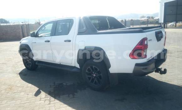 Buy Used Toyota Hilux White Car in Windhoek in Namibia Buy Used Toyota Hilux White Car in Windhoek in Namibia