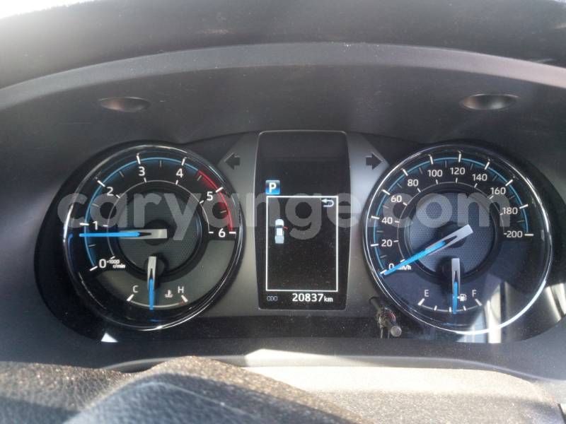 Big with watermark toyota hilux namibia windhoek 25151