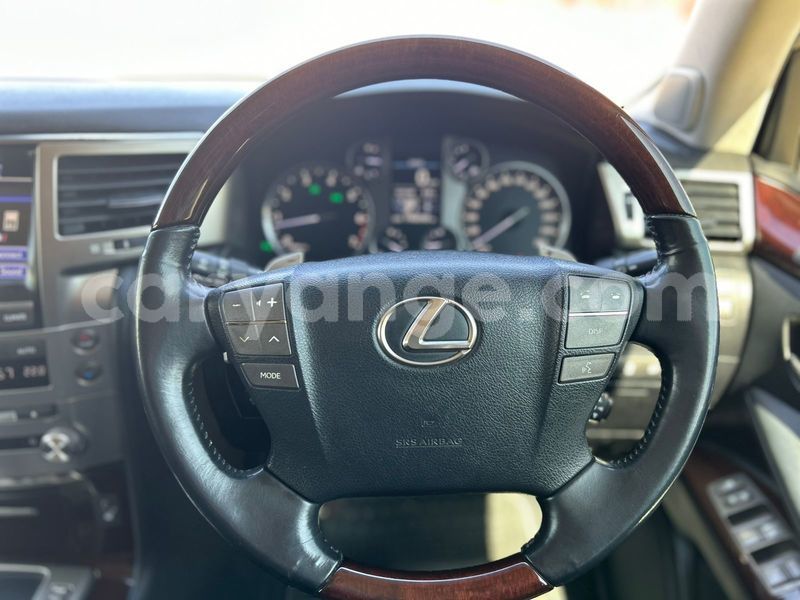 Big with watermark lexus lx 570 omaheke gobabis 25152