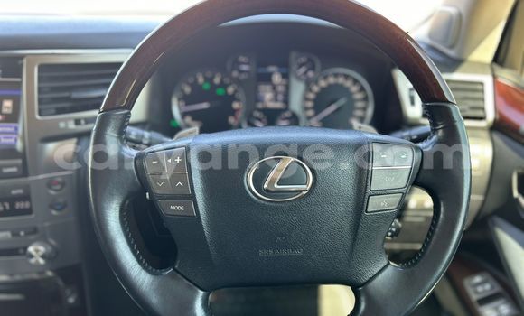 Buy Used Lexus LX 570 White Car in Gobabis in Omaheke Buy Used Lexus LX 570 White Car in Gobabis in Omaheke