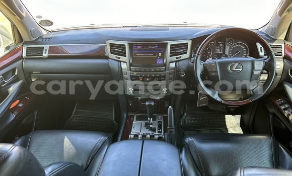 Buy Used Lexus LX 570 White Car in Gobabis in Omaheke Buy Used Lexus LX 570 White Car in Gobabis in Omaheke