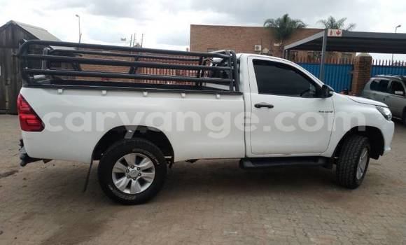 Buy Used Toyota Hilux White Car in Windhoek in Namibia