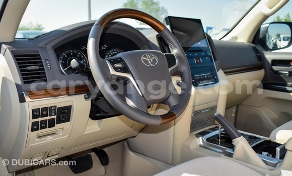Buy Import Toyota Land Cruiser White Car in Import - Dubai in Namibia Buy Import Toyota Land Cruiser White Car in Import - Dubai in Namibia