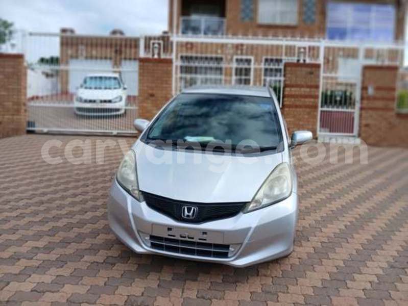 Big with watermark honda fit kunene arandis 25170