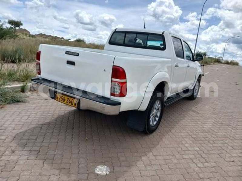 Big with watermark toyota hilux namibia windhoek 25172