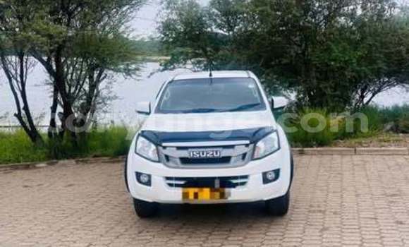 Buy Used Isuzu D–MAX Other Car in Windhoek in Namibia