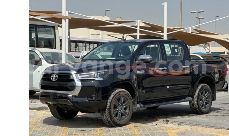 Big with watermark toyota hilux namibia windhoek 25190