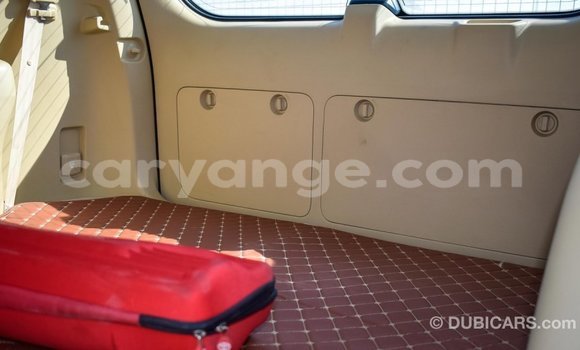 Acheter Import Voiture Toyota Prado Blanc à Import - Dubai, Namibie Acheter Import Voiture Toyota Prado Blanc à Import - Dubai, Namibie