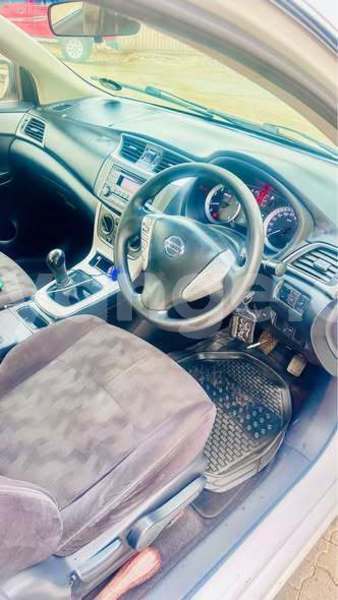 Big with watermark nissan sentra namibia windhoek 25199