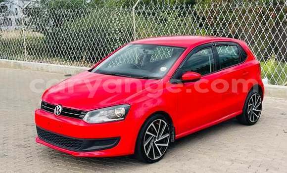 Acheter Occasion Voiture Volkswagen Polo Rouge à Windhoek, Namibie Acheter Occasion Voiture Volkswagen Polo Rouge à Windhoek, Namibie