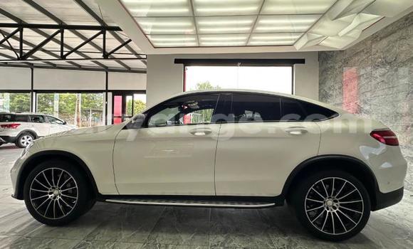 Buy Used Mercedes-Benz GLC 250D White Car in Gobabis in Omaheke Buy Used Mercedes-Benz GLC 250D White Car in Gobabis in Omaheke