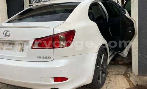 Buy Used Lexus IS White Car in Henties Bay in Erongo Buy Used Lexus IS White Car in Henties Bay in Erongo