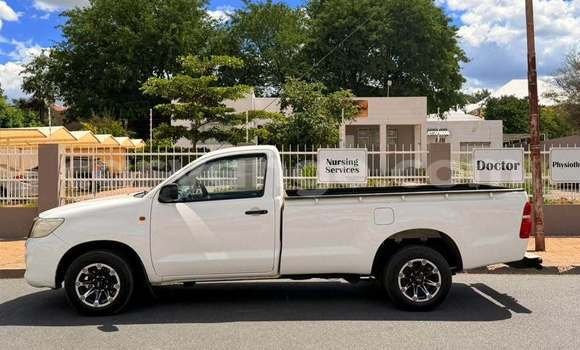 Buy Used Toyota Hilux White Car in Windhoek in Namibia Buy Used Toyota Hilux White Car in Windhoek in Namibia