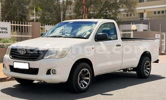 Buy Used Toyota Hilux White Car in Windhoek in Namibia Buy Used Toyota Hilux White Car in Windhoek in Namibia