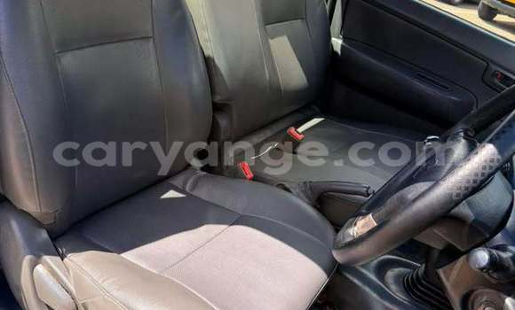 Buy Used Toyota Hilux White Car in Windhoek in Namibia Buy Used Toyota Hilux White Car in Windhoek in Namibia