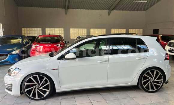 Buy Used Volkswagen Golf White Car in Windhoek in Namibia Buy Used Volkswagen Golf White Car in Windhoek in Namibia