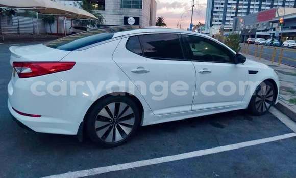 Buy Used Kia Optima White Car in Henties Bay in Erongo Buy Used Kia Optima White Car in Henties Bay in Erongo