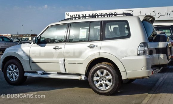 Buy Import Mitsubishi Pajero White Car in Import - Dubai in Namibia Buy Import Mitsubishi Pajero White Car in Import - Dubai in Namibia