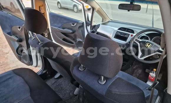 Buy Used Honda FIT White Car in Windhoek in Namibia Buy Used Honda FIT White Car in Windhoek in Namibia