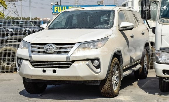 Buy Import Toyota Fortuner White Car in Import - Dubai in Namibia Buy Import Toyota Fortuner White Car in Import - Dubai in Namibia