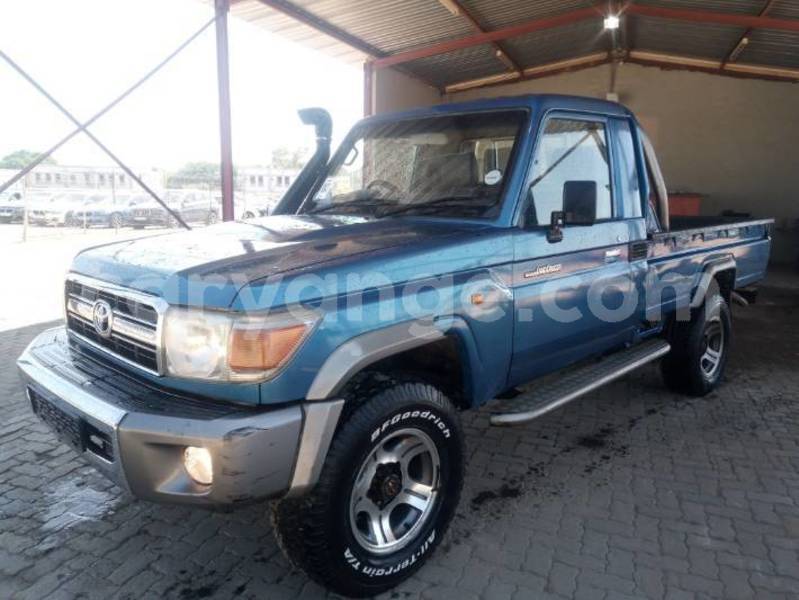 Big with watermark toyota land cruiser oshikoto ondangwa 25261