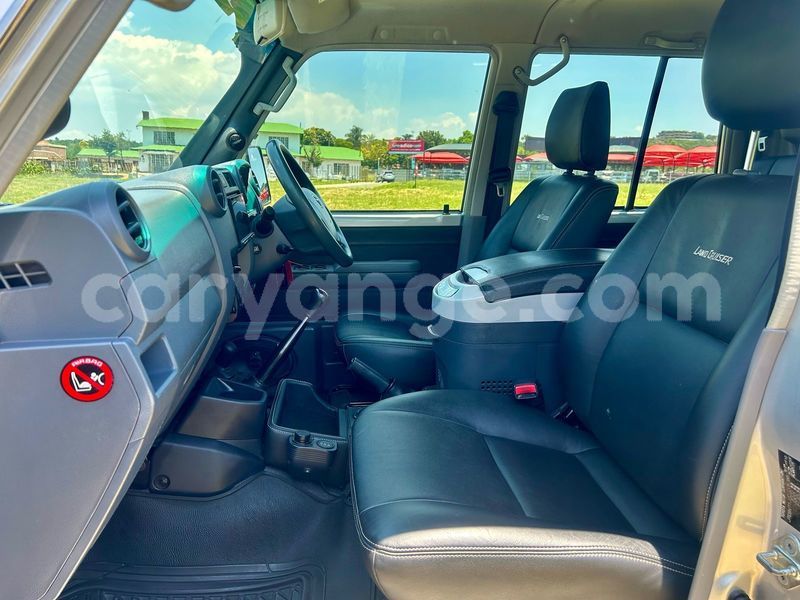 Big with watermark toyota land cruiser oshikoto ondangwa 25262