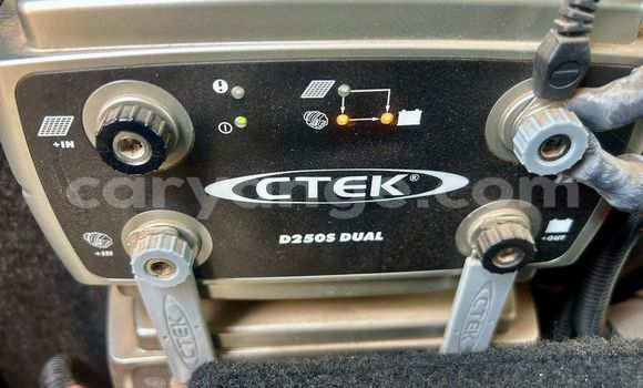 Buy Used Toyota Land Cruiser Blue Car in Ondangwa in Oshikoto Buy Used Toyota Land Cruiser Blue Car in Ondangwa in Oshikoto