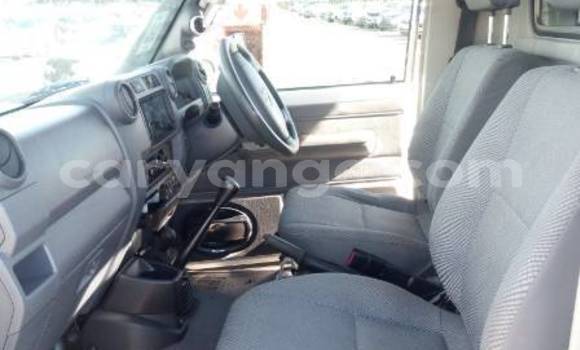 Buy Used Toyota Land Cruiser White Car in Rehoboth in Hardap Buy Used Toyota Land Cruiser White Car in Rehoboth in Hardap