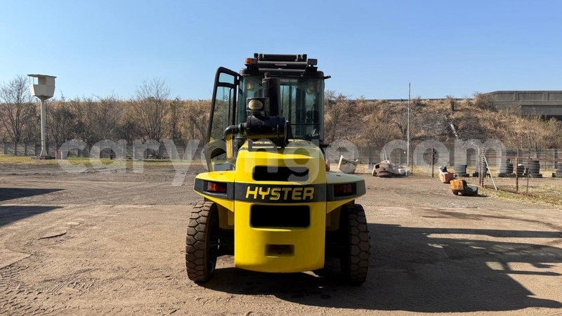 Big with watermark caterpillar 120 namibia oshakati 25268