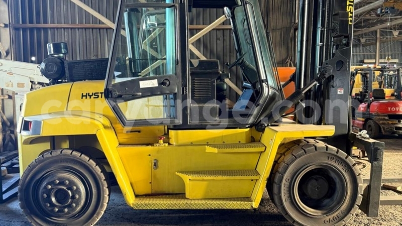 Big with watermark caterpillar 120 namibia oshakati 25268