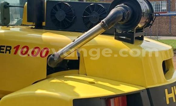 Buy Used Caterpillar 120 Other Truck in Oshakati in Namibia Buy Used Caterpillar 120 Other Truck in Oshakati in Namibia