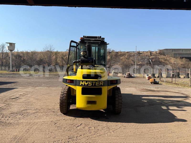 Big with watermark caterpillar 120 namibia oshakati 25268