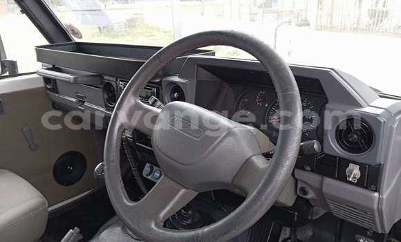 Buy Used Toyota Land Cruiser Brown Car in Oshakati in Namibia Buy Used Toyota Land Cruiser Brown Car in Oshakati in Namibia