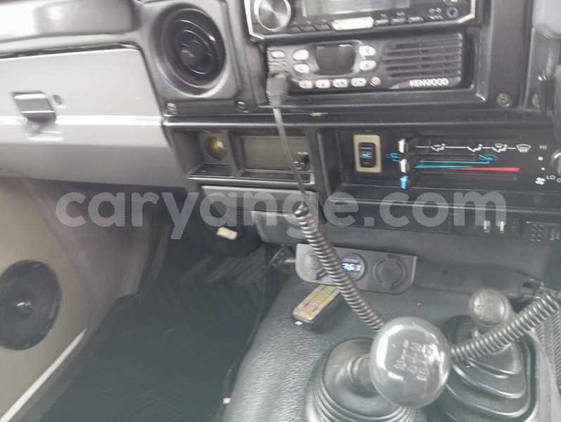 Big with watermark toyota land cruiser namibia oshakati 25271