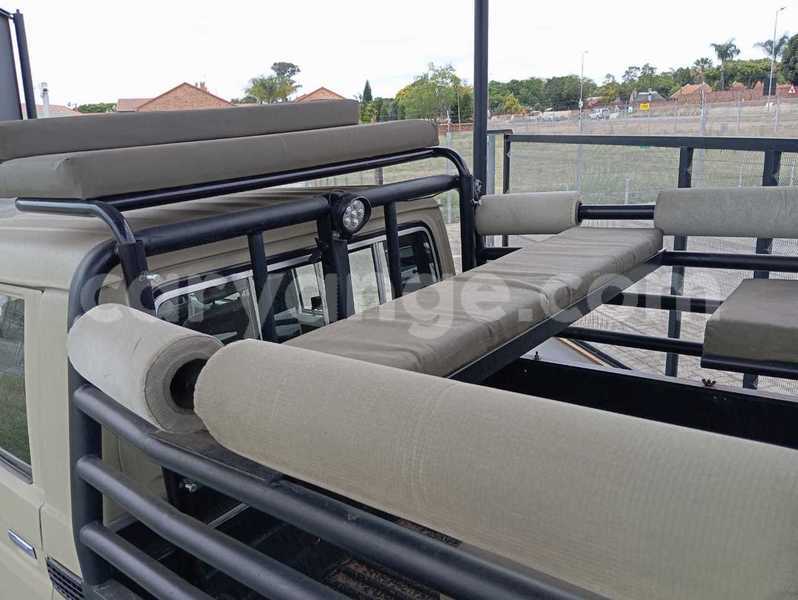 Big with watermark toyota land cruiser namibia oshakati 25271